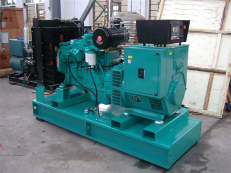 克孜勒苏柯尔克孜200kw康明斯柴油发电机组图片 克孜勒苏柯尔克孜200kw康明斯柴油发电机组图片